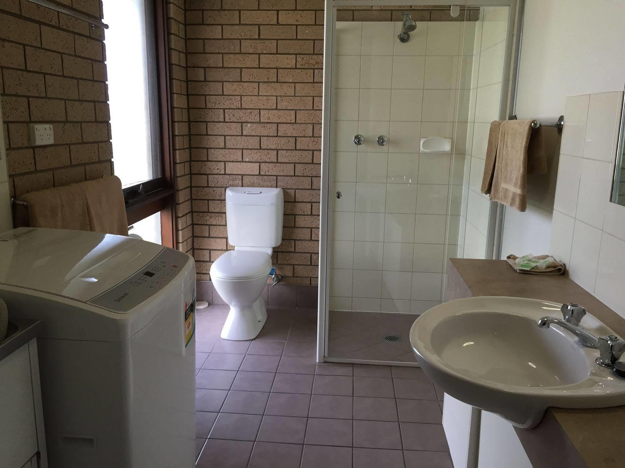Albury Allawa Motor Inn Екстер'єр фото