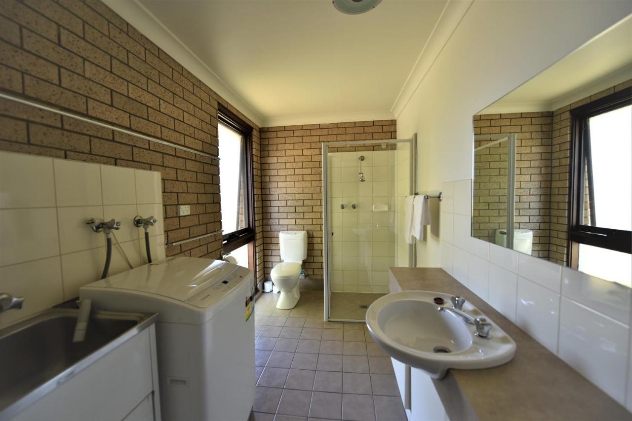 Albury Allawa Motor Inn Екстер'єр фото